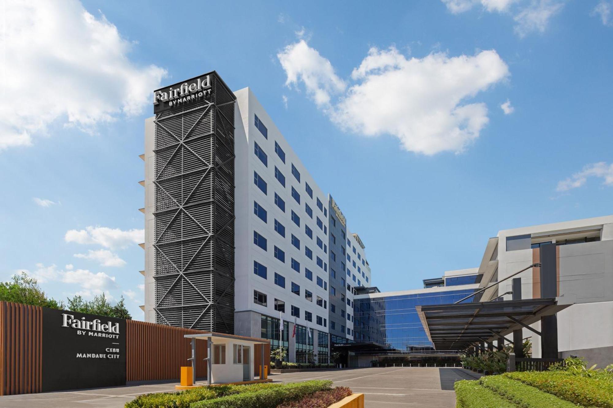 Fairfield By Marriott Mandaue Hotel